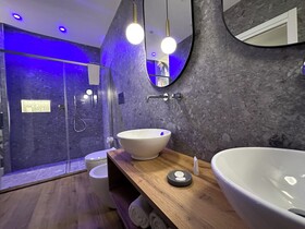 Krysos Luxury Rooms