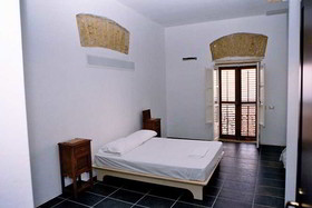 Lerux Bed & Breakfast