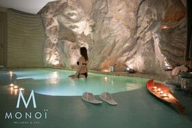 Marina Holiday Resort & Spa