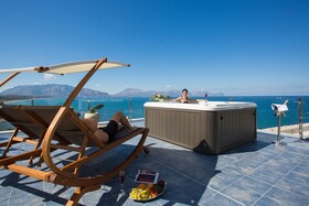 Marina Holiday Resort & Spa