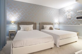 Marina Holiday Resort & Spa