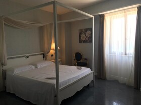 Marina Holiday Resort & Spa
