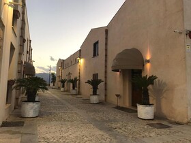 Marina Holiday Resort & Spa