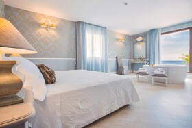 Marina Holiday Resort & Spa