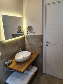 B&b Bcens La Citta Delle 100 Sculture