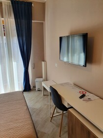 B&b Bcens La Citta Delle 100 Sculture