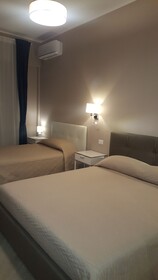 B&b Bcens La Citta Delle 100 Sculture