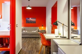Five Rooms Brolo