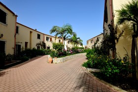 Sikania Eco Resort
