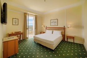Hotel NH Caltagirone Villa San Mauro