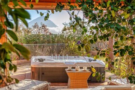 Acacia Resort