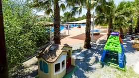 Dolcestate Village