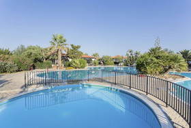 Fiesta Hotel Athènee Palace
