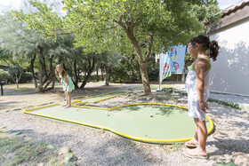 Fiesta Hotel Athènee Palace