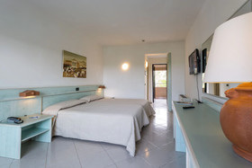 Fiesta Hotel Athènee Palace