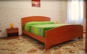 Doris Villa D'amare