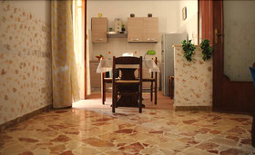 Doris Villa D'amare