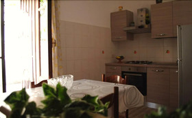 Doris Villa D'amare