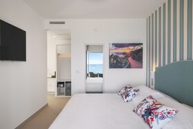 Seaside Beach Hotel