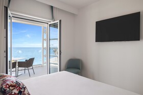 Seaside Beach Hotel