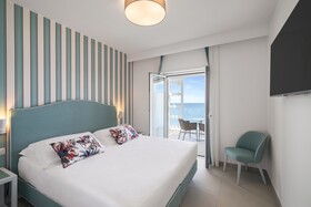 Seaside Beach Hotel