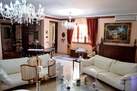 Villa Cleopatra