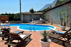Villa Cleopatra