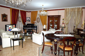 Villa Cleopatra