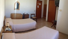 Hotel Miramare Garzia