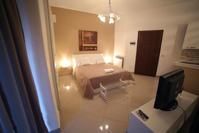 B&B Teocrito