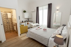 House & Suite Valeria