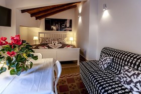 House & Suite Valeria