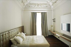 Romano House