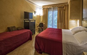 Romano Palace Luxury Hotel