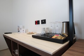 B&B Le Suites Di Costanza