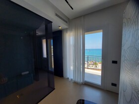 B&B Le Suites Di Costanza