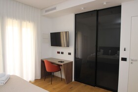 B&B Le Suites Di Costanza