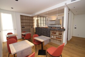 B&B Le Suites Di Costanza