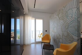 B&B Le Suites Di Costanza