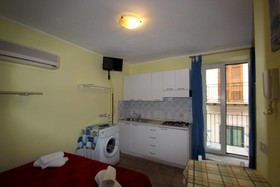 Difrontealmare Apartments