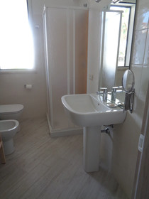 Eryx Apartments