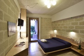 Cave Bianche