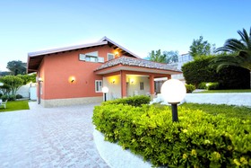 Villa Matari Bed and Breakfast