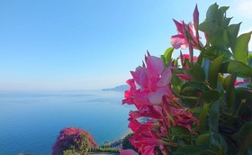 Crystal Sea Hotel