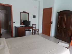 Fiumefreddo Hotel