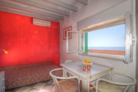 Comeinsicily - Rocce Nere