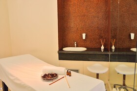 Hellenia Hotel