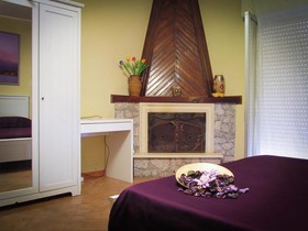 Tano's Bed & Breakfast