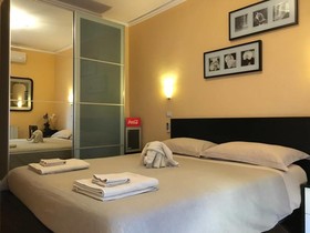 Tano's Bed & Breakfast