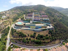 GH Avalon Sikani Resort